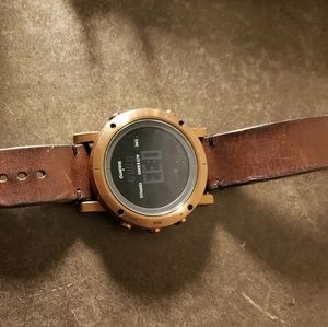 Suunto Essential bronze watch